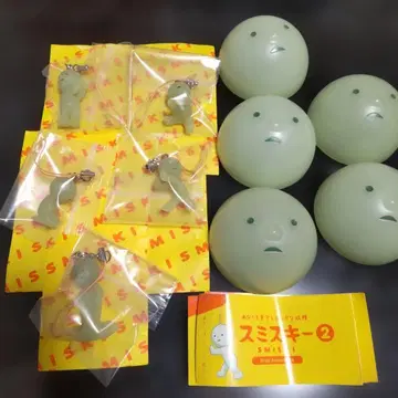 스미스키 스트랩 액세서리 가챠가챠 4종 + 시크릿 캡슐 포함