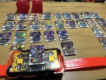 가면라이더 갓챠드 라이버 & 카드 282장 세트