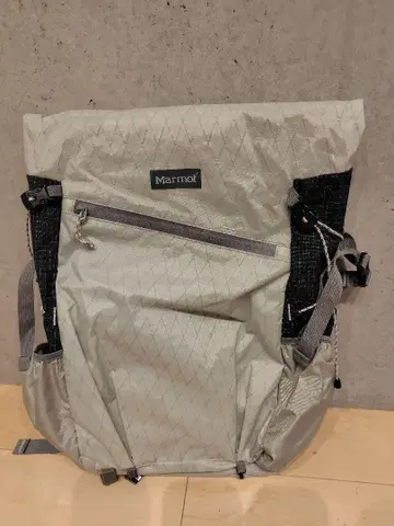 Marmot 다이아몬드 퀼팅 백팩