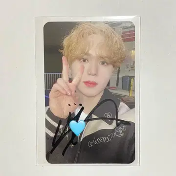 WEi ALD1 준 포토카드 사인 친필