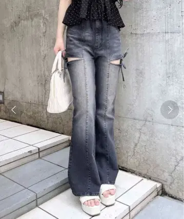 INGNI 사이드 리본 컷 플레어 데님