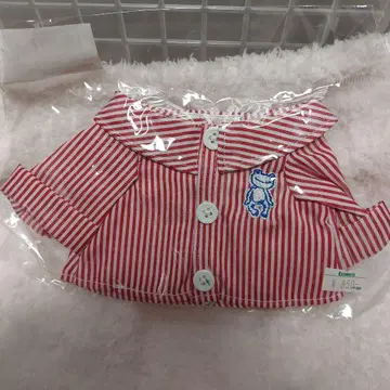 빨간색과 화이트 스트라이프 카라 부착 코스튬 셔츠