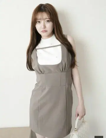 lip servise 커브넥 타이트 점프수트 원피스