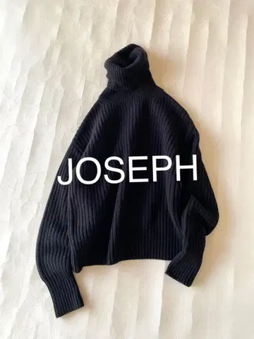 조셉 JOSEPH 울 100% 터틀 니트