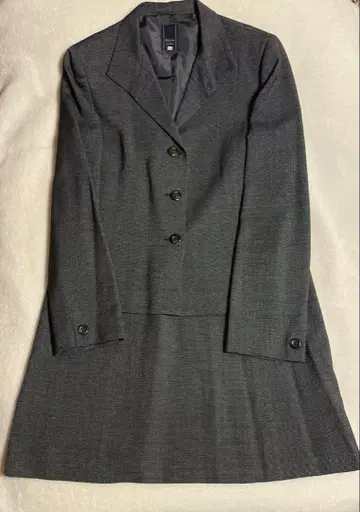 KEITH 스커트 수트 사이즈 40