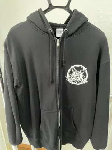 JILUKA XL 후드티