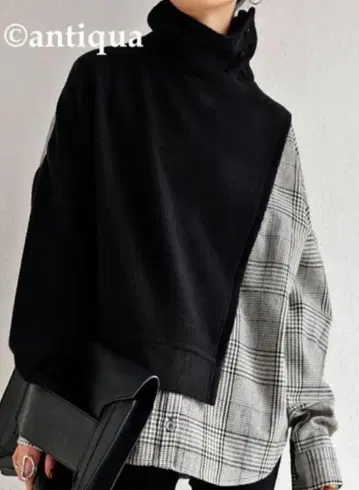 안티카 체크 절개 터틀 상의