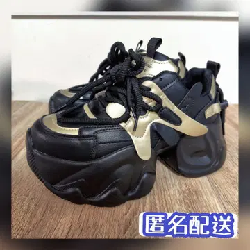 통굽 스니커즈 블랙 K-스타일 서브컬쳐 변형 힐
