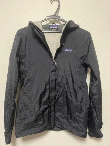 patagonia 블랙 쉘 자켓 XS
