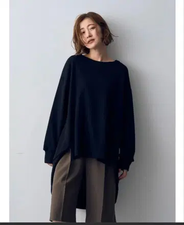 불규칙 밑단 BIG 풀오버