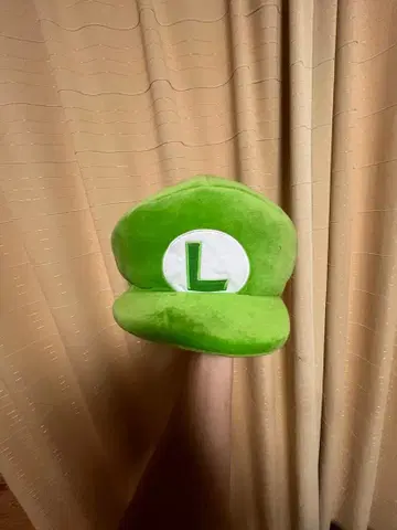 루이지의 모자 그린 컬러 L 마크