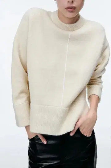 ZARA 니트 스웨터