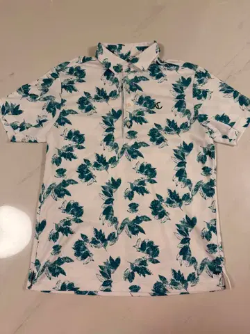 캘리포니아 화이트 잎 패턴 피케 셔츠