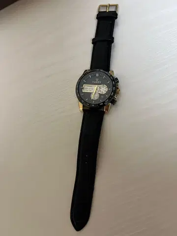 TANDY 크로노그래프 손목시계 블랙/골드