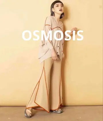 OSMOSIS 오즈모시스 오즈모시스 라인 플레어 니트 팬츠 니트