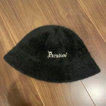 Paradise 자수 블랙 버킷 햇