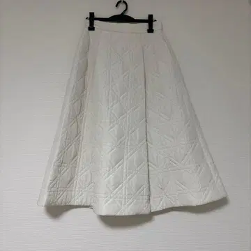 Apuweiser-riche 퀼팅 스커트