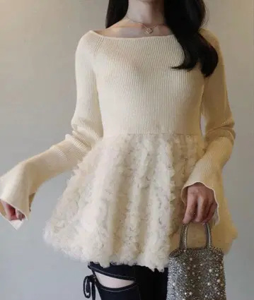 JUNOAH 튤 페플럼 도킹 니트 L 아이보리