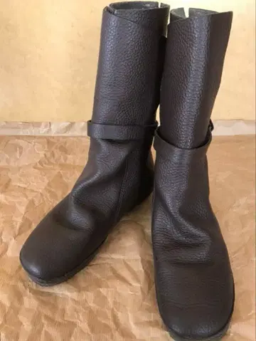 새상품급 KOOS 코스 미디엄 부츠 리사 39 브라운