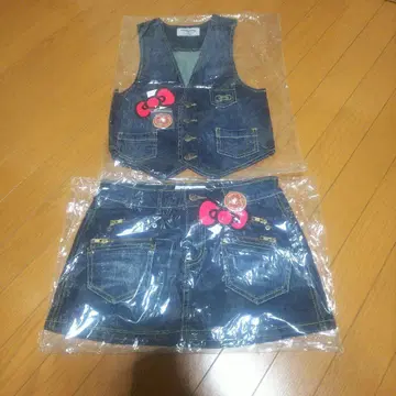 미개봉 새상품 헬로키티 AMONNLISA 데님 베스트 숏 팬츠 2점