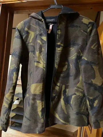 APC 카모플라쥬 후드티 밀리터리 자켓