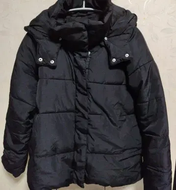 후드 부착 패딩 자켓