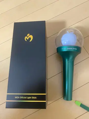 MGA 공식 라이트 스틱 그린
