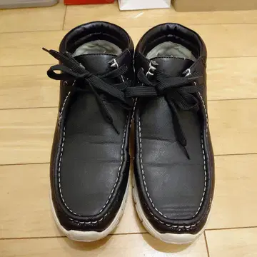 블랙 하이컷 신발 25.5cm