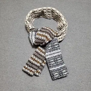 로버트 맥키 스코틀랜드제 페어아일 패턴 머플러