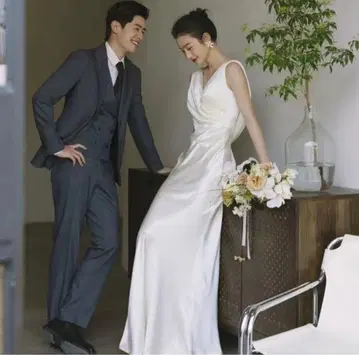 [ 새상품/미사용 ] 웨딩 드레스 / 빅 / 화이트 / 마터니티
