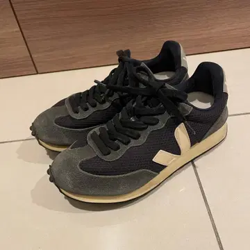 VEJA 베자 스니커즈 RIO BRANCO