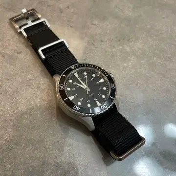 HAMILTON KHAKI