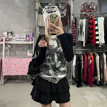 새상품 그런지 y2k 피치 래글런 티셔츠 십자가 헤이세이 블랙