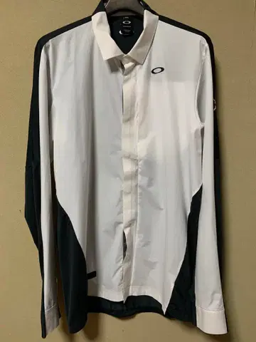 OAKLEY 퍼포먼스 핏 스컬 골프 셔츠