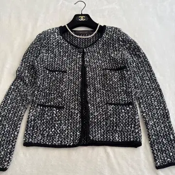 JewelChanges 실크 혼방 트위드 노카라 자켓