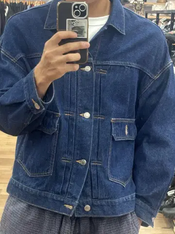 짧은 기장 데님 자켓