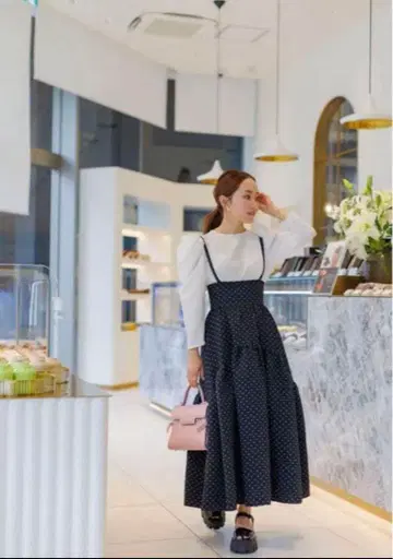 bluelea Dot Jacquard suspenders skirt