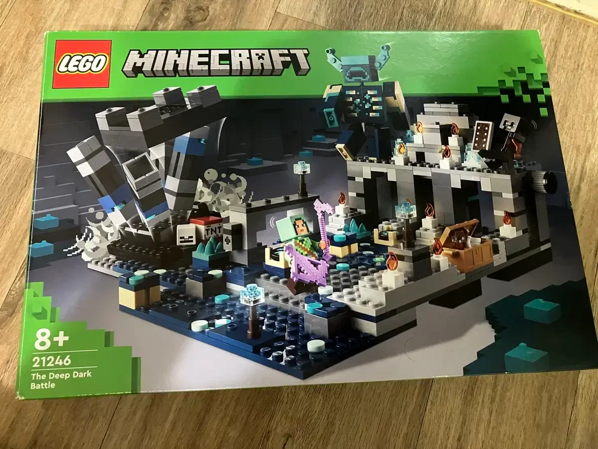 Lego Minecraft 21246 Deep Dark Battle