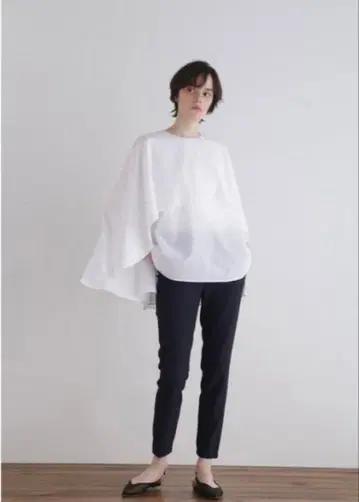 르필 COOLDOTS 블라우스 케이프 프릴 셔츠 le phil