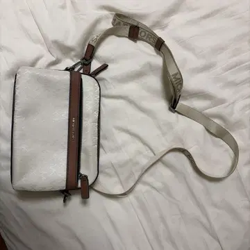 Michael Kors 숄더백 화이트 브라운