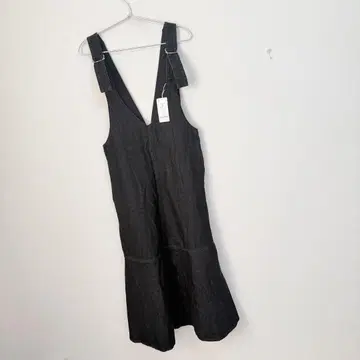 센스 오브 플레이스 바이 어반 리서치 데님 오버롤 스커트