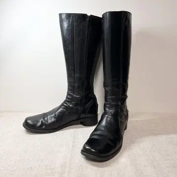 새상품급 츠모리치사토 워크 롱 부츠 가죽 사이드 지퍼 23.5cm