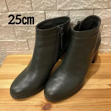 캠퍼 숏부츠 사이드 지퍼 블록 힐 블랙