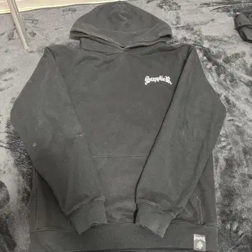 블랙 후드티 Supplier