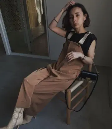 AMERI BIG PANTS ROMPERS 브라운 S 사이즈 살로펫