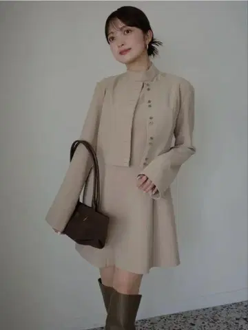 미사용 새상품 anuans 컷 조젯 숏 가디건 BEIGE
