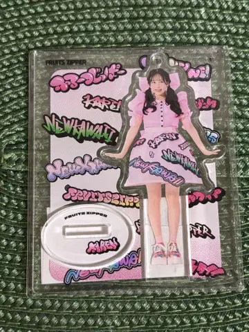 FRUITS ZIPPER 마츠모토 카렌 그래픽 의상