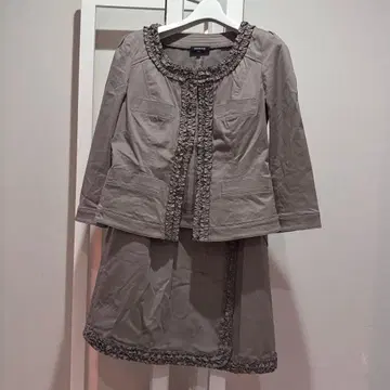 FRAGILE 자켓 스커트 셋업 프릴 브라운