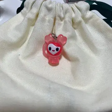 TWICE 표식 참