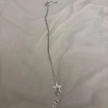 [ 스와로브스키 정품 ] 별 모양 펜던트 목걸이